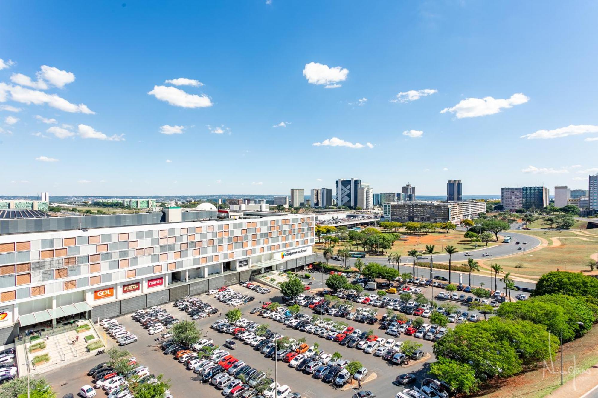 Flat Particular Saint Moritz Vista Livre Para A Esplanada Dos Ministerios Brasília